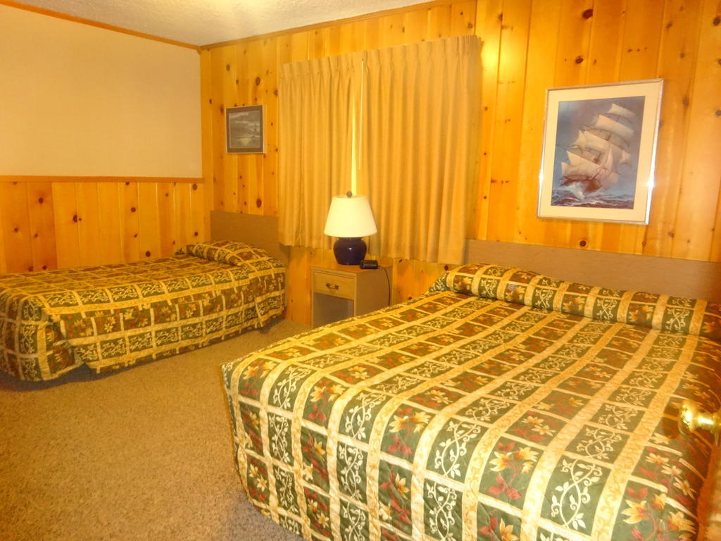 Boulder Lodge June Lake Oda fotoğraf